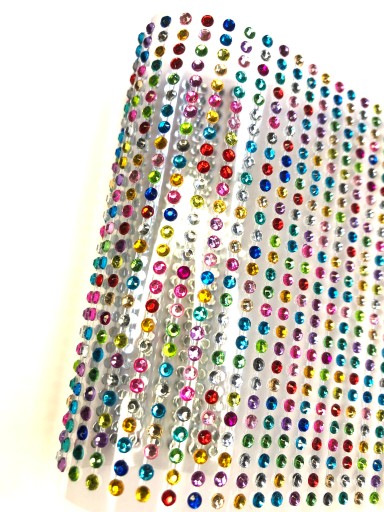 SAMOLEPIACE KRYŠTÁLY 3mm KRYŠTÁLOVÉ TRYSKY