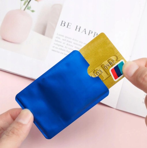 OCHRANA KARTY RFID PROTI KRÁDEŽI