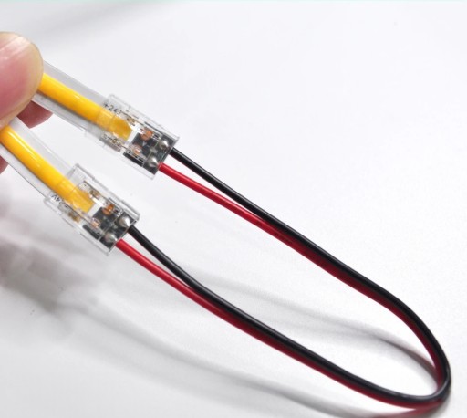 14 cm konektor pre COB LED pásy 8 mm konektorová svorka rýchla montáž, obojstranná