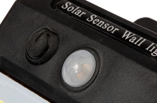SOLÁRNA LAMPA VONKAJŠIA ZÁHRADNÁ NÁSTENNÁ LAMPA LED SNÍMAČ POHYBU 3W