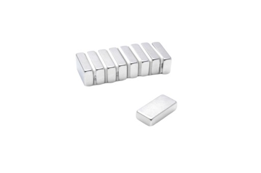 Neodymový tanierový magnet MPŁ 20x10x5 N38