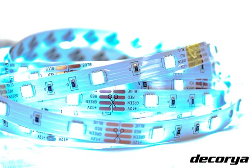Farebné LED R+G+B samolepiaca LED páska 2M
