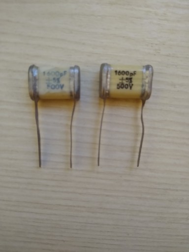 KONDENZÁTOR 1,6nF 500V 5% MICA SGM-3 SILVER MICA set=5