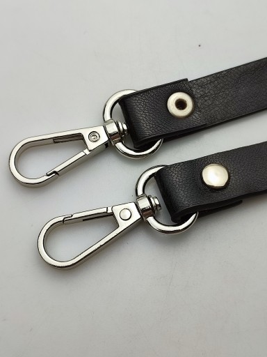 Popruh na kabelku, 15 mm, čierny, so striebornými karabínkami, 122 cm