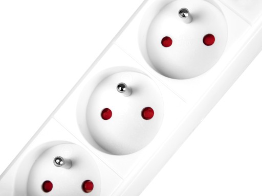 PREdlžovací kábel SPÍNAČ NAPÁJACIEHO PÁSU 5m 5 ZÁSUVEK HRUBÉ UZEMNENIE 3x1,5mm