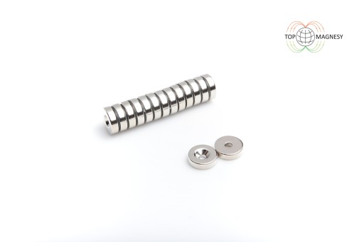 Magnet na hruď. MP 15x(7x3,5)x4 N38 pre skrutk