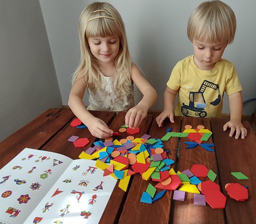DREVENÁ HRA MONTESSORI PUZZLE 180 dielikov