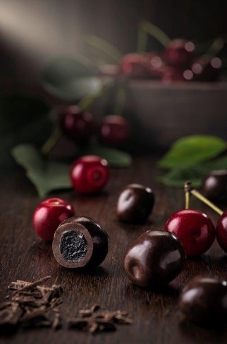 ČEREŠNE v tmavej čokoláde 100g, KANDIDOVANÉ z POĽSKÝCH sadov