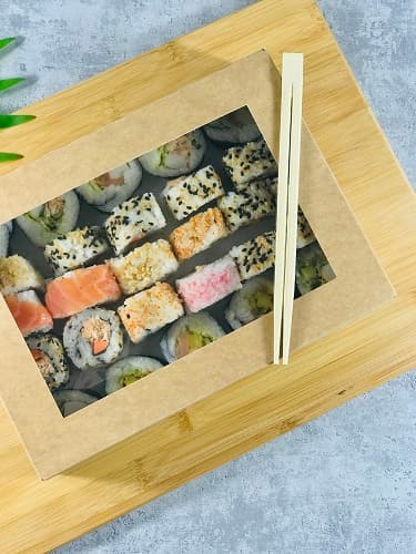 LEPENÝ BOX S OKIENKOM NA SUSHI SUSHI 26/19/6cm ČERVENÝ PLAST