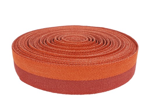 DIY páska na orezanie okrajov koberca