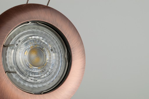 SADA HALOGÉNOVÉHO SVETLA + GU10 LED KRUHOVÁ MEĎ
