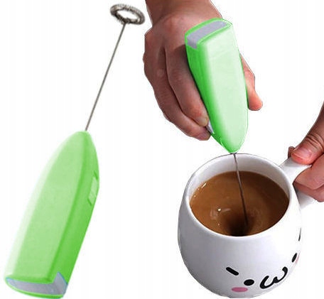MINIMIXÉR NA NAPEŇOVAČ KÁVY MLIEKA