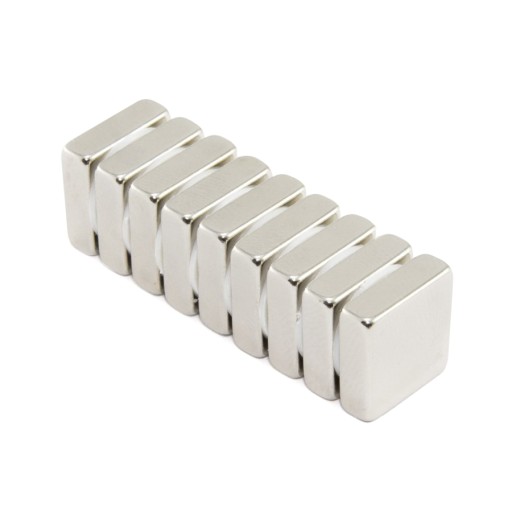 NEODYMOVÝ MAGNET TANIER 15x15x5 N38 - 3 KS