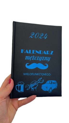 Kalendár 2024 VÝPREDAJ a5 denné gravírovanie zdarma eko koža FAREBNÉ GRAVÍROVANIE