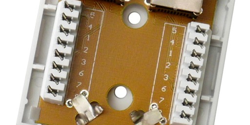 2x RJ45/8P8C STP zásuvka, tienená kat.5E, povrchové LSA kontakty