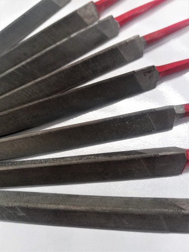 Trojuholníkový pilník 125 mm Leštidlo