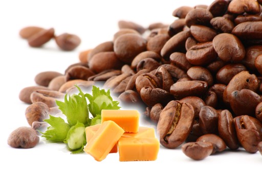 100% káva ROBUSTA s KARAMELOVOU A ORIEŠKOVOU PRÍCHUŤOU (100g)