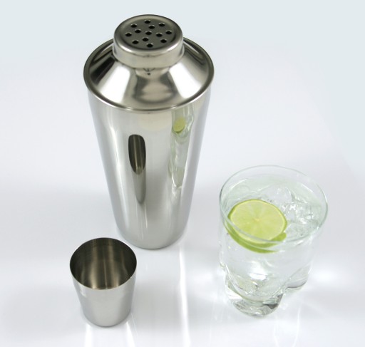 STEEL BARTENDER COCKTAIL SHAKER NA NÁPOJE 750ML