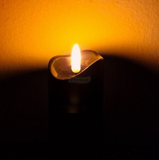 LED sviečka (12,5x5 cm) s plameňom, na batérie, čierna Cortina 1 ks