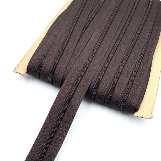 Zipsová páska 5mm, špirála hnedá + 2 zipsy
