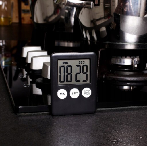 KUCHYŇSKÝ ČASOVAČ S MAGNETOVÝMI STOPKAMI LCD ČASOVAČOM