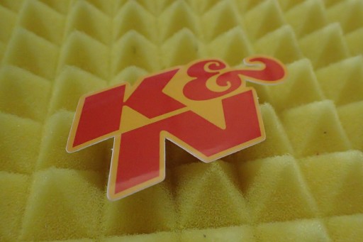 NÁLEPKA K&N NÁLEPKA 7,3 x 3,8 cm