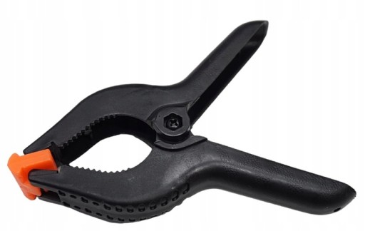 PLASTOVÁ PRUŽINOVÁ SPONA MODELÁCIA 6cm