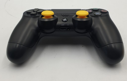 ANALÓGOVÝ PREKRÝVOK HLUBNÉHO OVLÁDAČA PRE PS4 PAD, ŽLTÉ