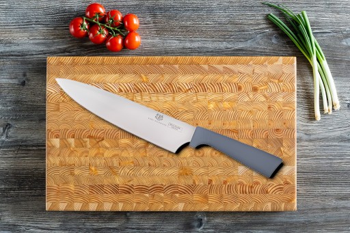 DOMÁCI GASTRONOMICKÝ NÔŽ DLHÝ NA SEKANIE ZELENINY A BYLINKOV OSTRÝ S BRDOU 20cm