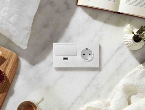 Simon Connect Plug K45/2 grafitovo sivá K105/14