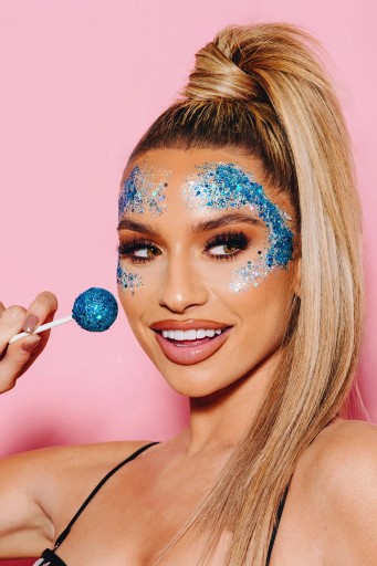 GLITTER GLITTER TIEŇ NA TVÁR OČI TELO GLITTER GLITTER