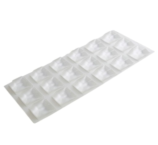 silikónové nárazníky 20x20x7,5 MM - 18 ks.