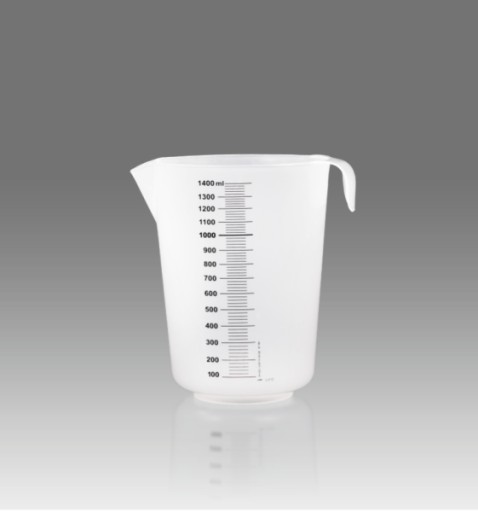 DRŽIAK polypropylénová odmerka so stupnicou 1400 ml a rukoväťou