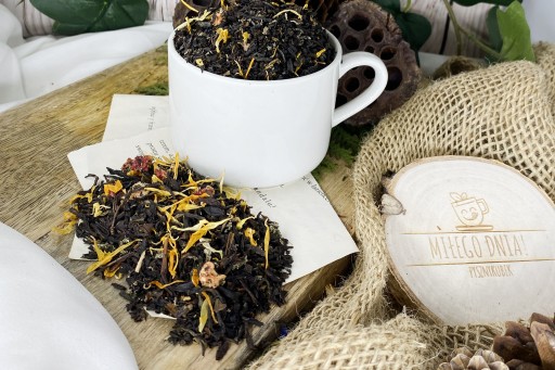 Čierny čaj JAHODA V KRÉME 50G yunnan