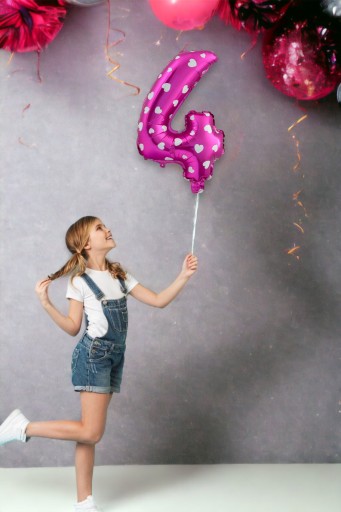 BALÓN 80 CM ČÍSLO 4 RUŽOVÁ SO SRDCIAMI XXL