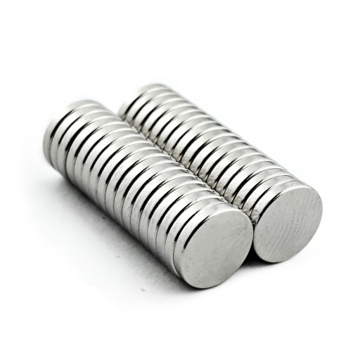 VALEC NEODYMIOVÝ MAGNET 7x1,2 N38 SADA 35 KS.