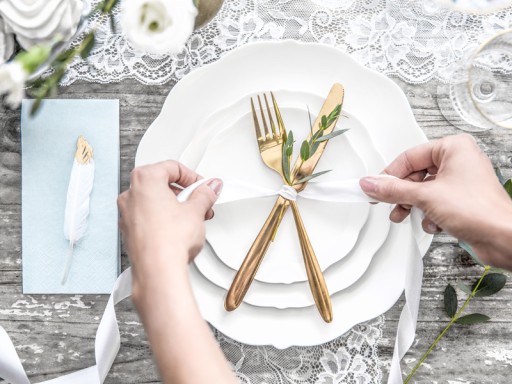 BIELA ELEGANTNÁ STUHA DEKORATÍVNA KOMUNIÓNA w2.5