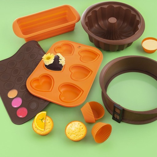 6x SILIKONOVÁ forma na muffiny a cupcaky