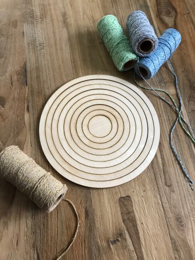 Drevená obruč lapač snov kruh 6-20 cm 8 ks