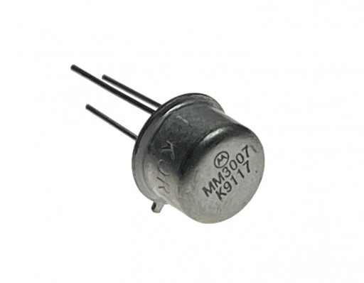 Tranzistor MM3007: NPN 100V/2,5A, TO-39