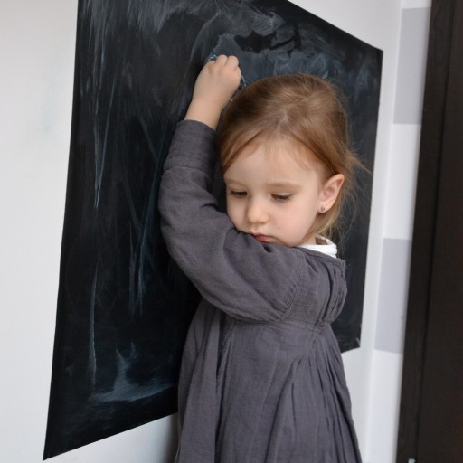 KRIEDOVÁ TABUĽKA SAMOLEPIACA S'COOL fólia 100 x 60 cm ZADARMO SADA kriedy