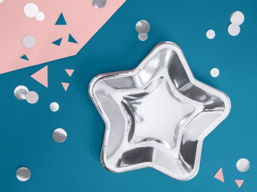 Papierové taniere STAR, strieborné, 23 cm, 6 ks, na Silvestra