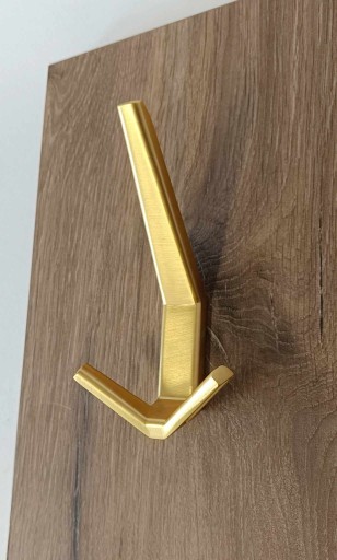 Vešiak na nábytok WM 057 G37 brúsený zlatý matný LOFT