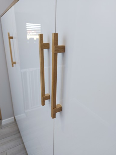 Drevená nábytková rúčka z dubu, dĺžka: 262 mm