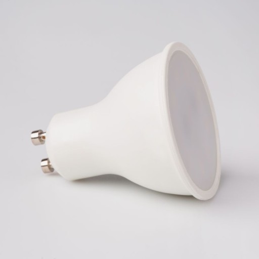 LED žiarovka GU10 8W 6500K 640lm STUDENÁ
