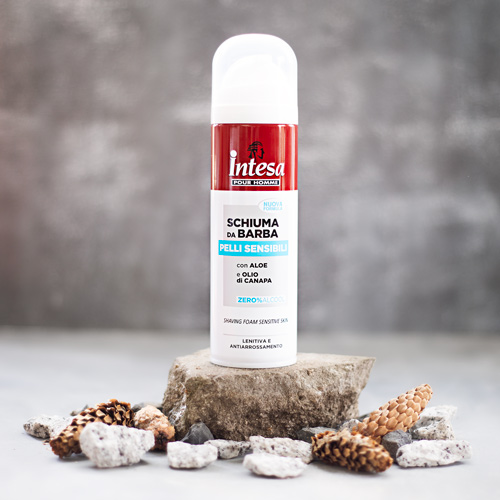 Intesa SENSITIVE pena na holenie 300 ml