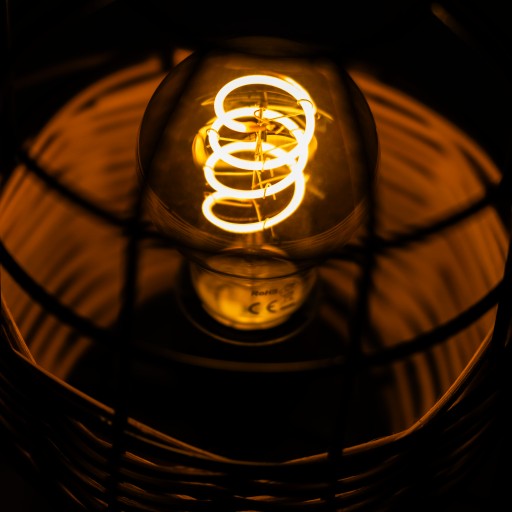 LED žiarovka A60 E27 6W 2200K DYMOVÁ FILAMENT DEKORATÍVNA RETRO ŠPIRÁLA