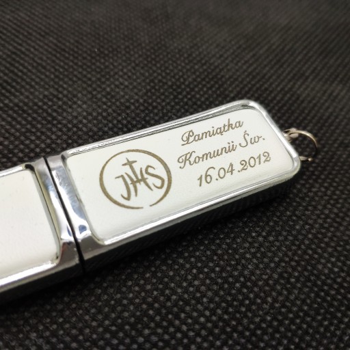 USB kľúč 512 MB suvenír Prvé sväté prijímanie GRAVER