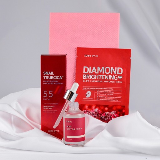 SOME BY MI Diamond Brightening - Rozjasňujúca a hydratačná pleťová maska