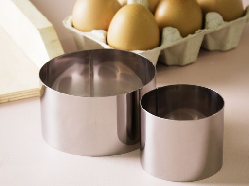 2X KRUHOVÁ FORMA KRUHÁ FORMOVACIA JEDÁLNA DEZERT 6 A 9 CM